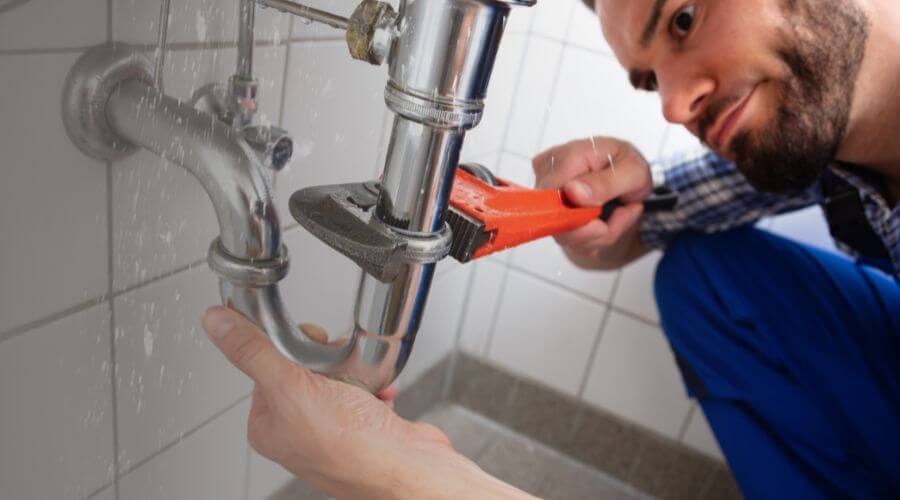 Professional same day plumber services in Effingham, KS